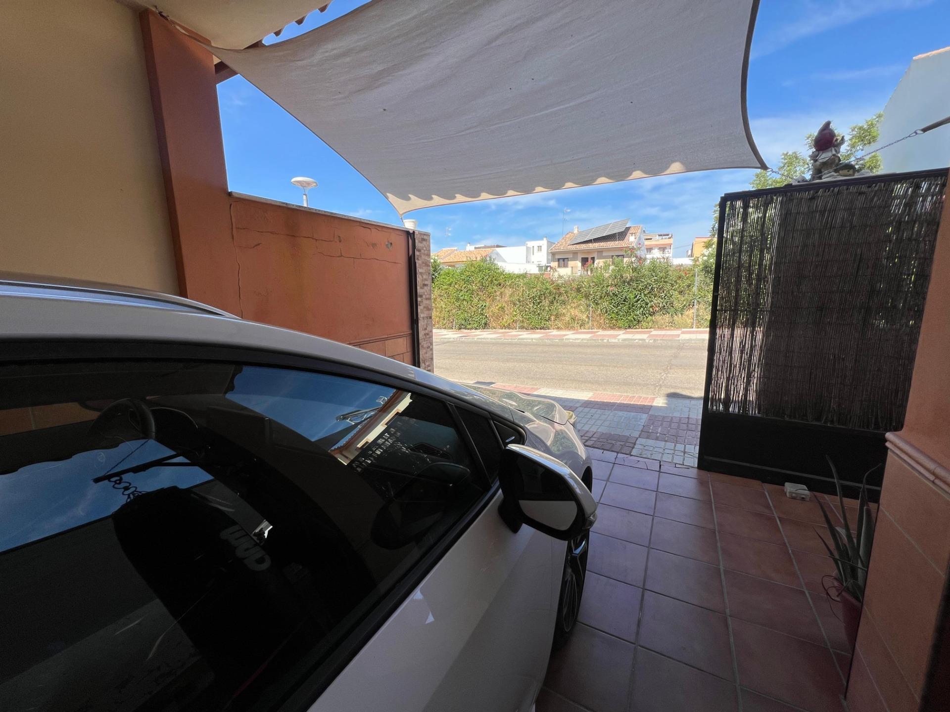 ENCANTADOR CHALET ADOSADO EN LA VICTORIA, CÓRDOBA - foto 6