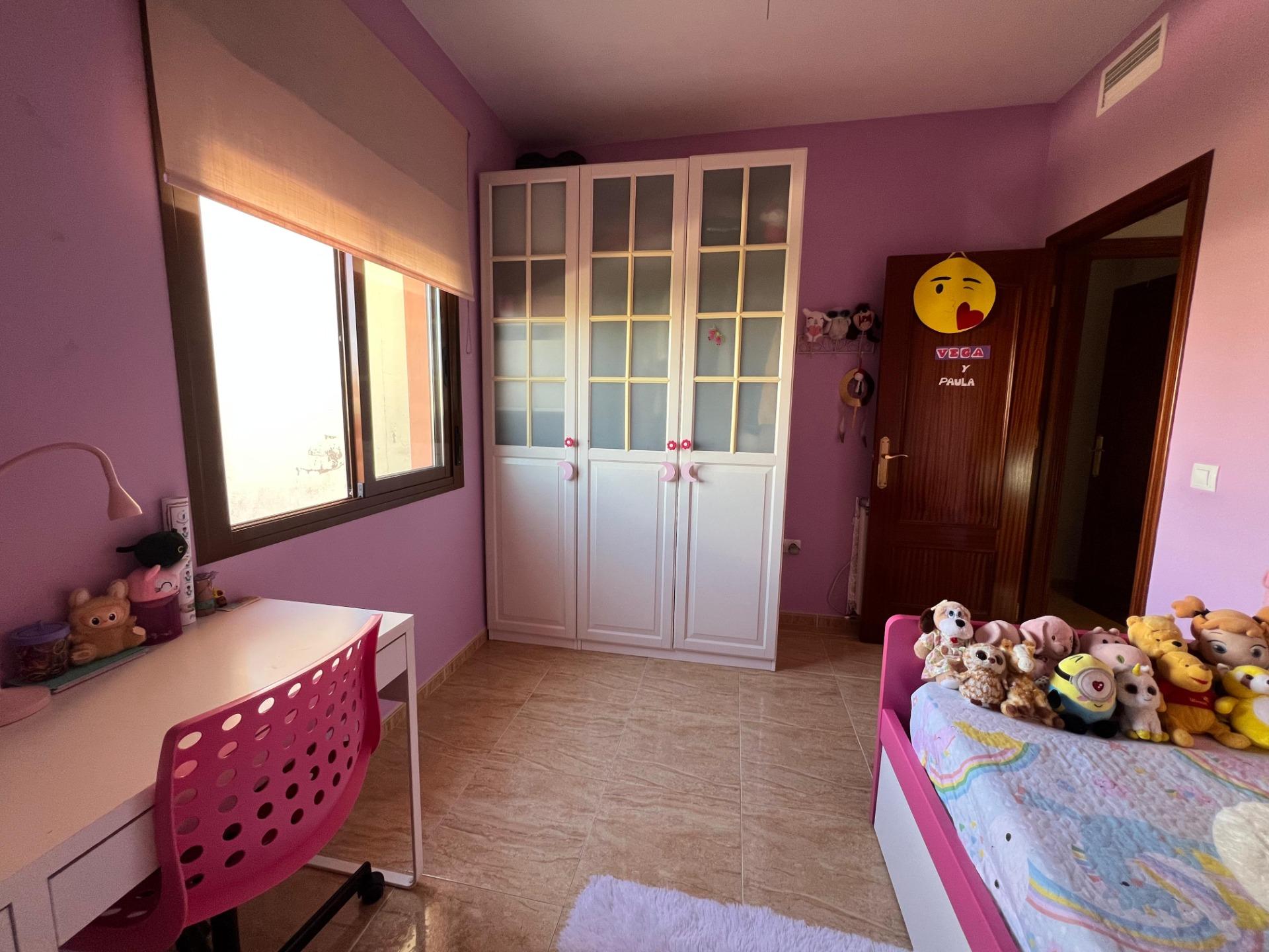 ENCANTADOR CHALET ADOSADO EN LA VICTORIA, CÓRDOBA - foto 32