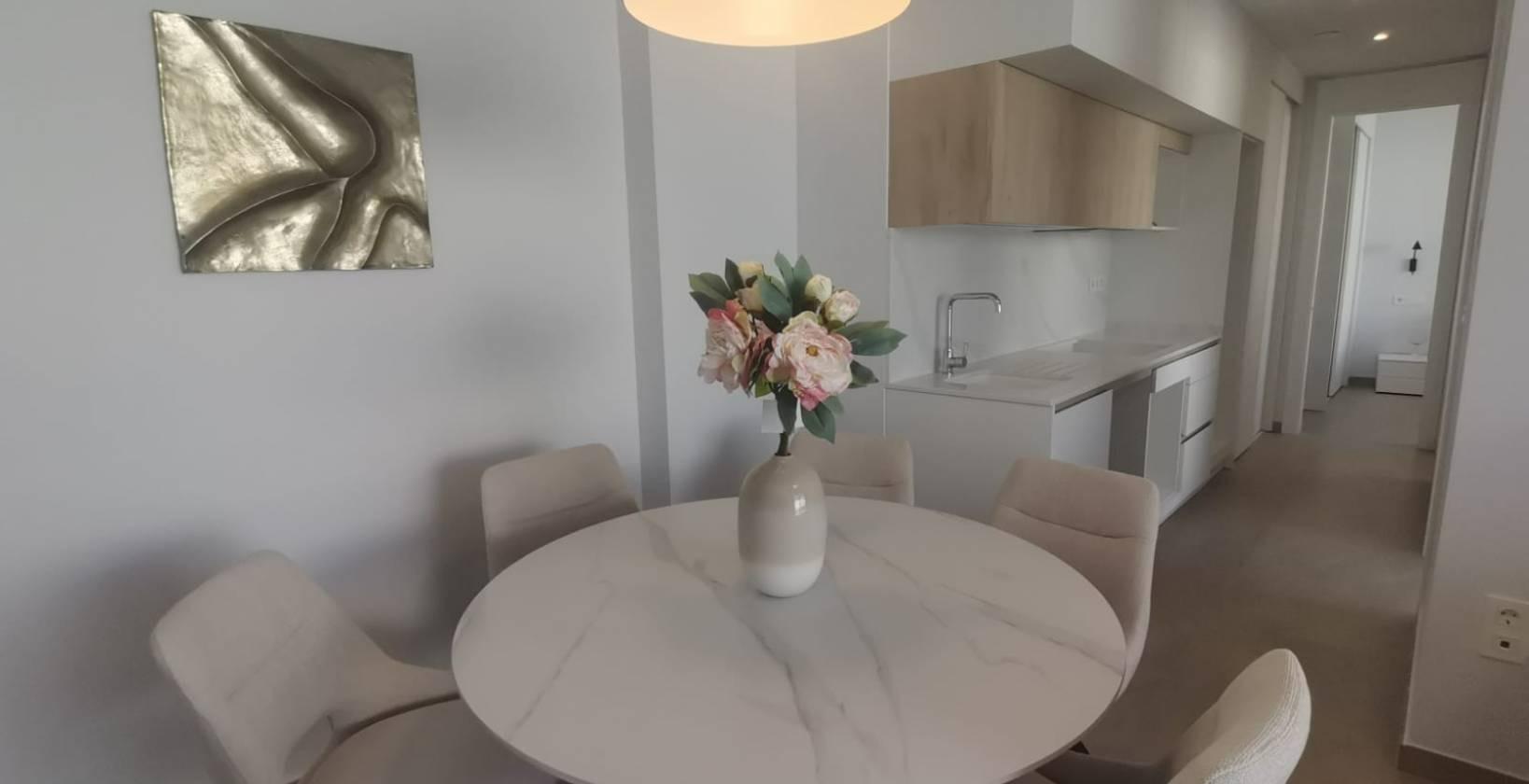 Ático de obra nueva “Key Ready” a solo 60 metros de la playa - foto 11