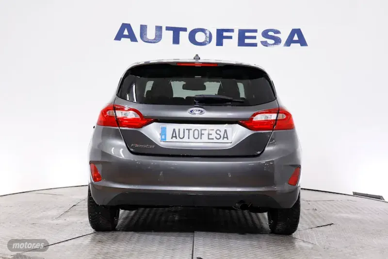 Ford Fiesta - foto 6