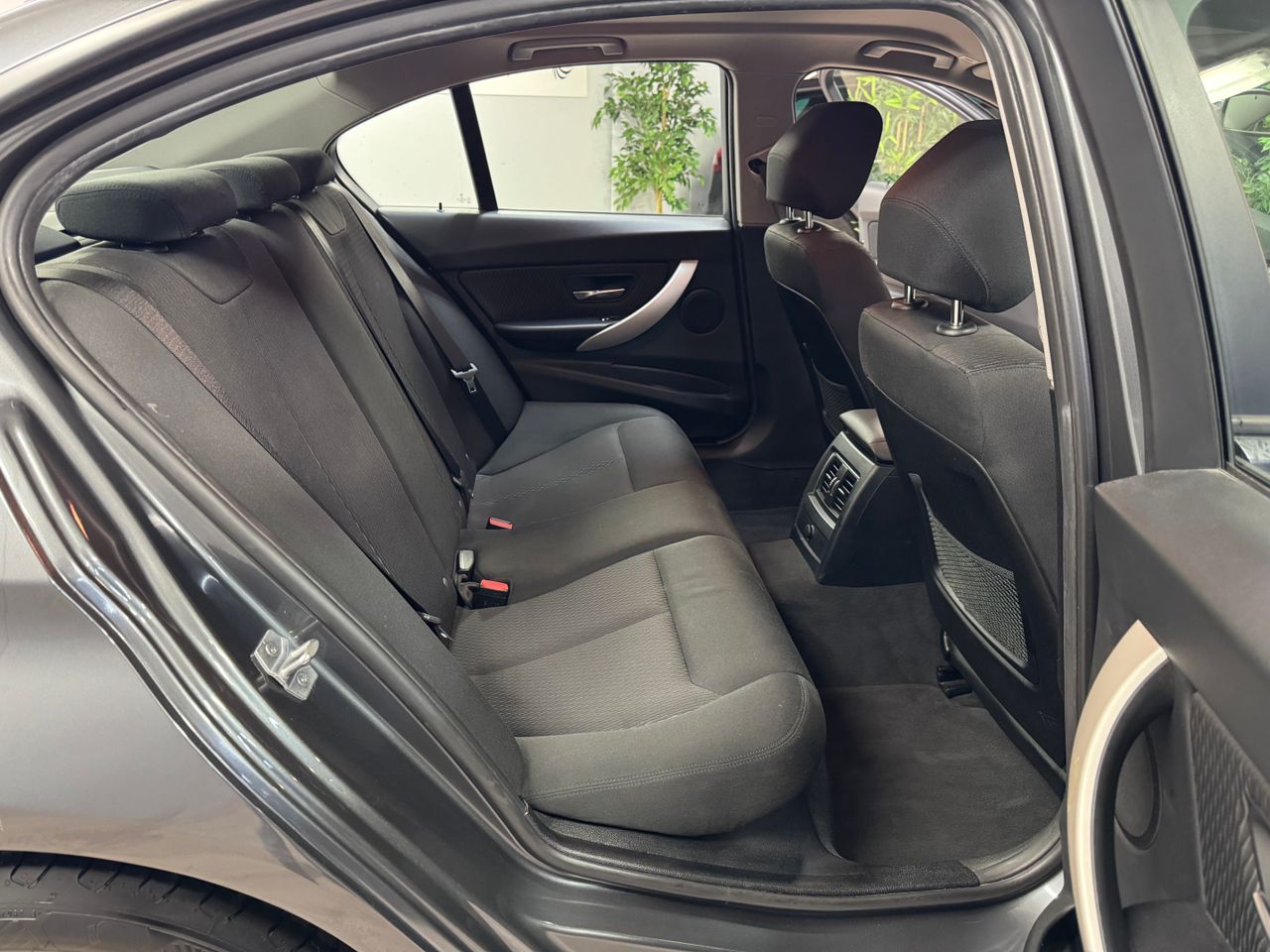 BMW Serie 3 318D - foto 5