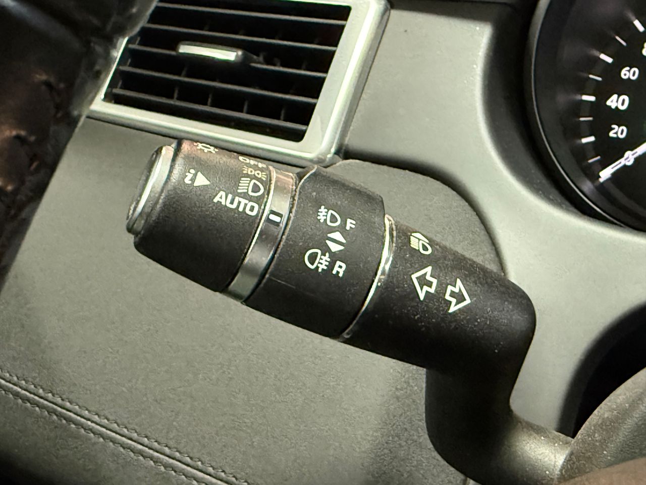 Land-Rover Discovery Sport HSE - foto 22